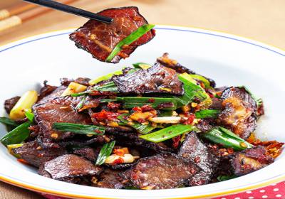 舌尖上的湘西密碼：十大土家苗寨風味，讓你體驗不一樣的煙火氣！